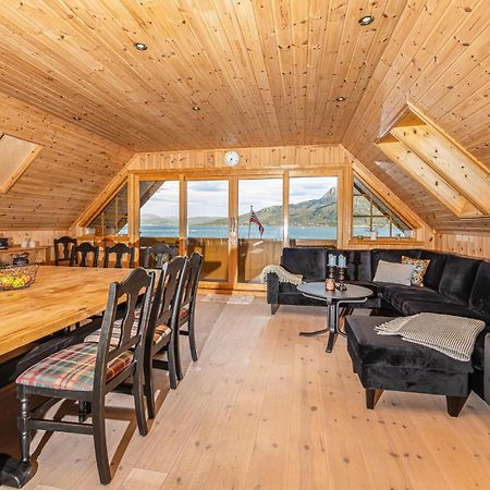 Awesome Home In Kvamsoy With Jacuzzi Sandvik  Dış mekan fotoğraf